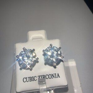 Cubic Zirconia Stud Earrings 2 Ct